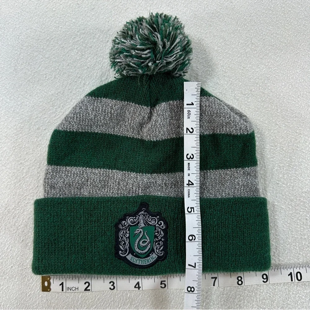 Harry Potter Slytherin Kids Pom-Pom Beanie - Green and Gray